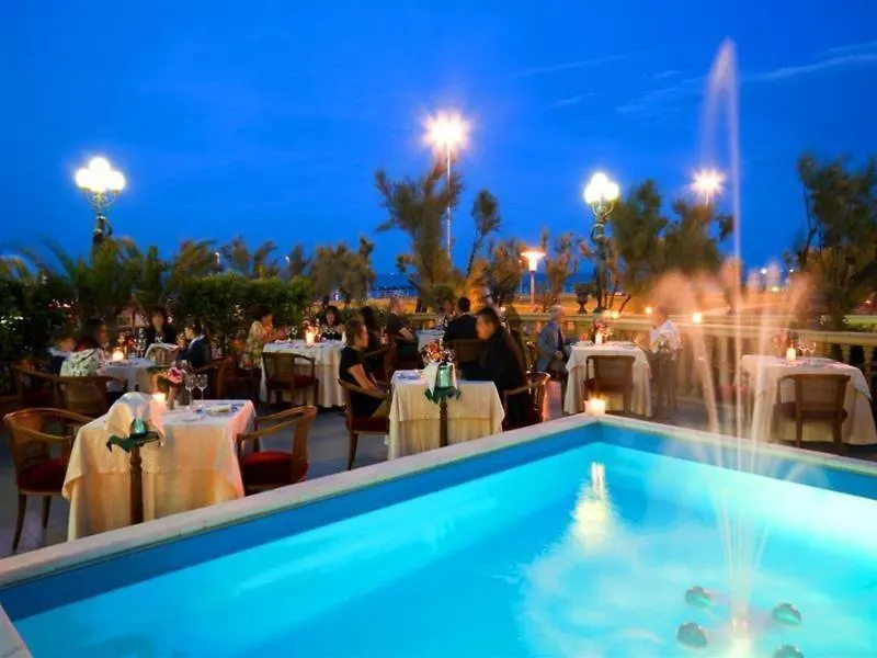 ****  Hotel Vittoria Riccione Italy