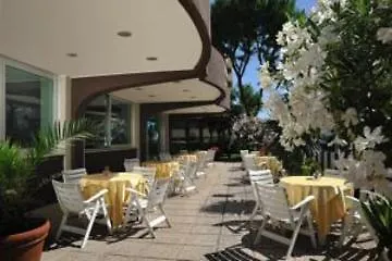 Hotel Vittoria Riccione Italy